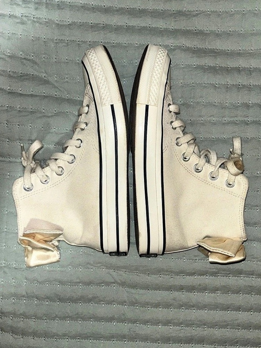 Converse Chuck Taylor All-Star Bow Back High-Top Sneaker - Cream Egret - W6.5 - Picture 3 of 7